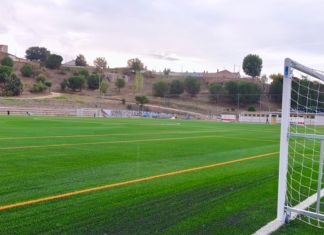 El Ayuntamiento autoriza el uso del campo grande de Valorio tras una inversión de 560.000 € y pide disculpas por los retrasos en las obras