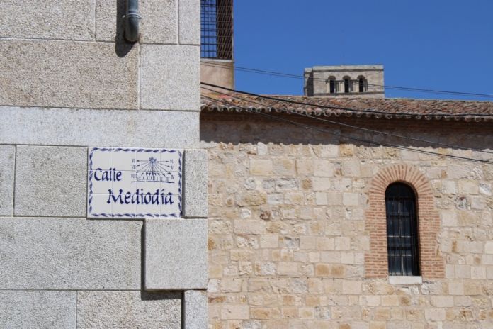 PLACAS CALLE CERAMICA BARRIO OLIVARES 15