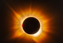 La NASA elige una fotografía del eclipse solar captada en Benavente