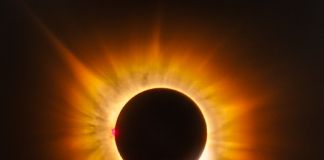 La NASA elige una fotografía del eclipse solar captada en Benavente
