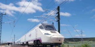 La Mesa de Trabajo por el Ferrocarril abordará el próximo martes la reunión mantenida con el presidente de RENFE