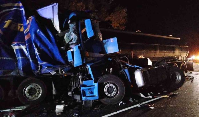 accidente camiones a6