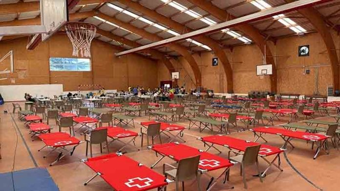 albergue incendio hamacas