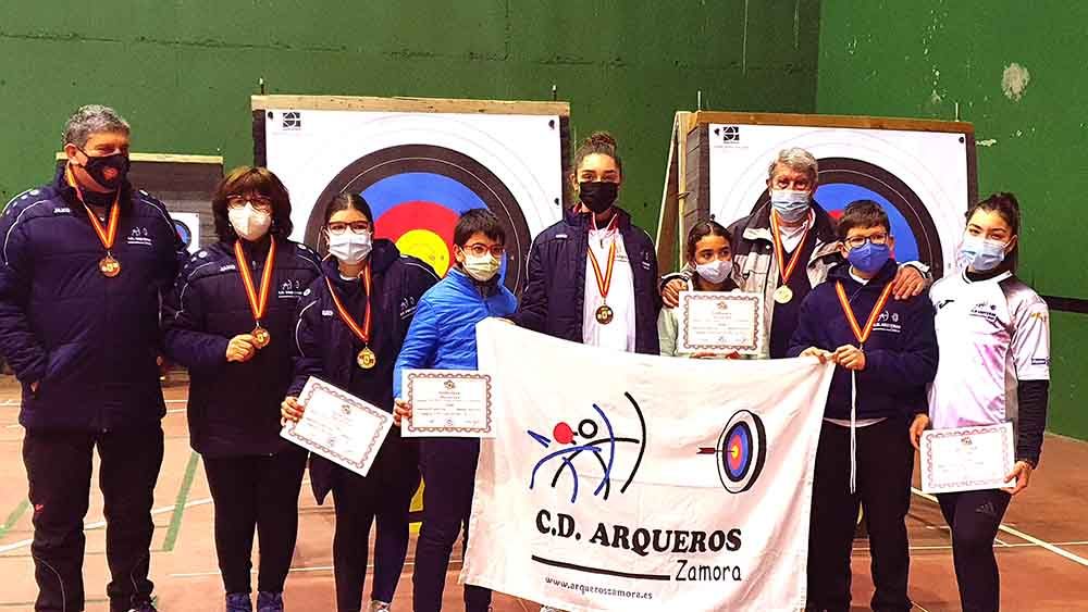 What is the competitive landscape of archery in Castilla y León?
