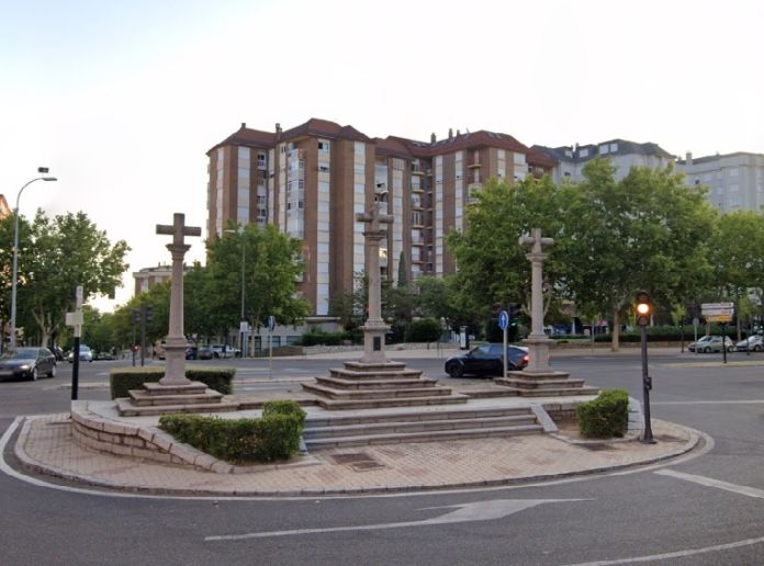 avda.tres cruces zamora