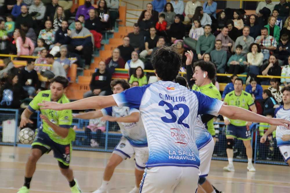 El Balonmano Zamora arranca la segunda vuelta con una victoria ...