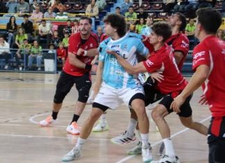 Burgos impone su ley en el Ángel Nieto y elimina de la Copa al Balonmano Zamora