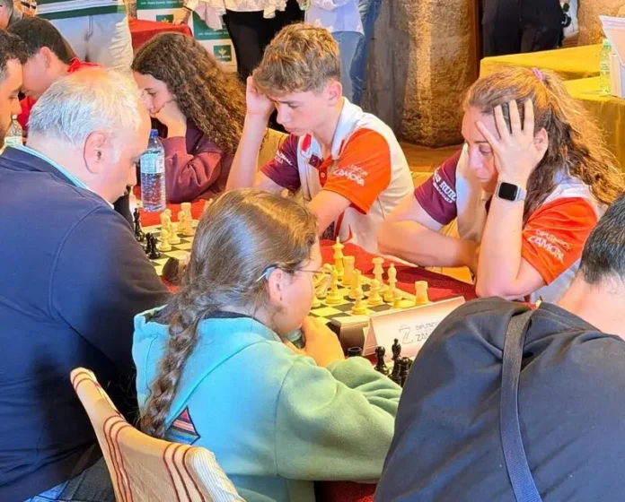 Más de 60 ajedrecistas se dan cita en el I Torneo de Ajedrez Virgen de ...