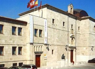 La Biblioteca Pública de Zamora cierra agosto con teatro, ajedrez, literatura y actividades familiares