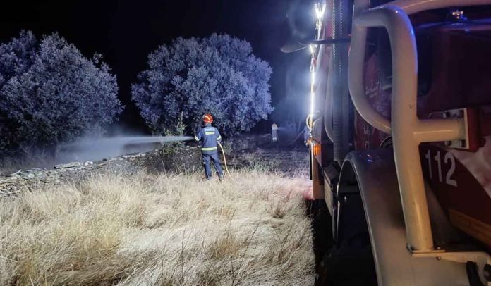 bomberos incendios fuego dos