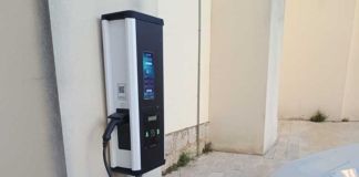 Toro instala cuatro nuevos puntos de recarga para vehículos eléctricos para impulsar la movilidad sostenible