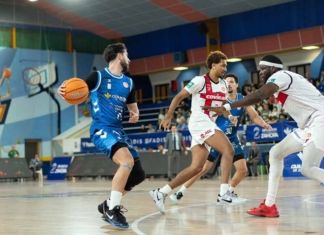 El Caja Rural CB Zamora logra la primera victoria de la temporada tras tumbar al Covirán Granada (89-81)