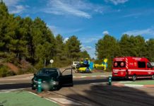 Un herido grave en una colisión frontolateral entre dos turismos en la N-122 a la altura de Alcañices