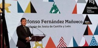 Mañueco ratifica el respaldo de la Junta a Fromago tras cumplir su compromiso de duplicar la aportación económica a la feria