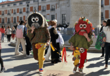 Vigo de Sanabria reunirá a 16 mascaradas zamoranas en un gran desfile junto al Lago de Sanabria