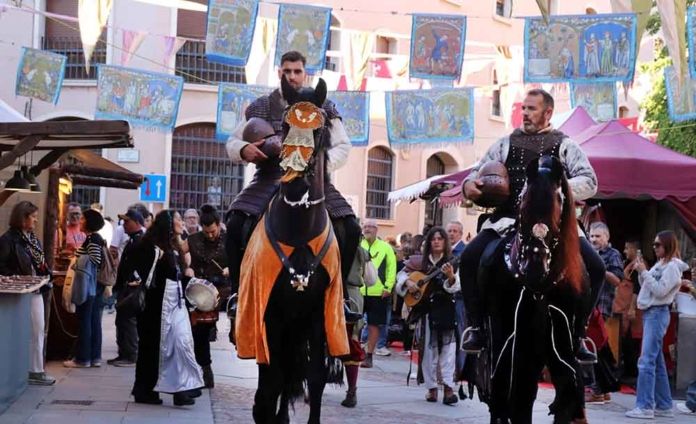 mercado medieval tres
