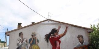 Finalizado el segundo mural artístico de Rabiche, dedicado al flamenco y la convivencia comunitaria