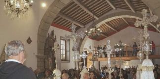 El obispo de Zamora concluye en Domez de Alba su visita pastoral a los pueblos de Aliste doce años después de la anterior