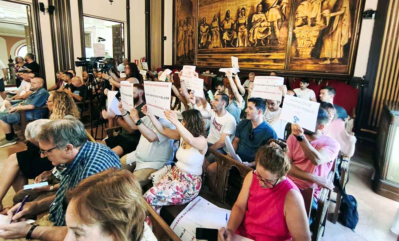 pleno protesta dos