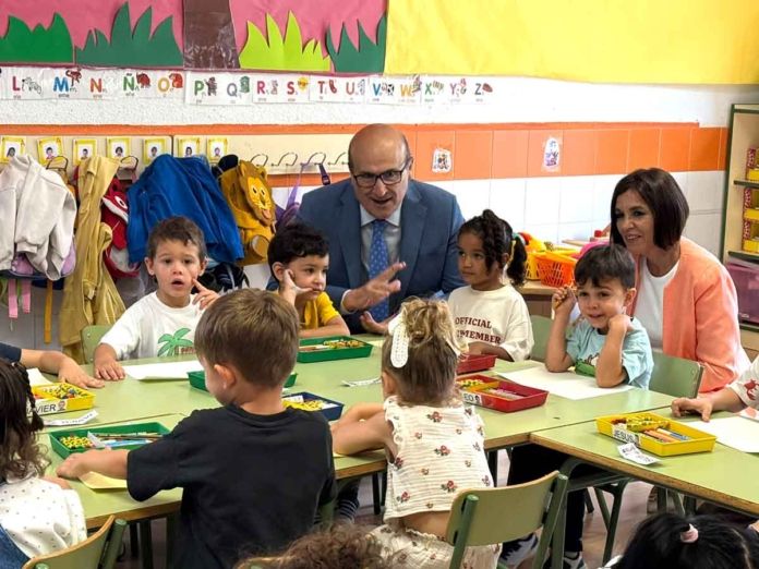 prada arias gonzalo niños