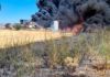 Roales pide a sus vecinos que permanezcan en casa por el humo del incendio mientras se refuerza el operativo con medios de Medio Ambiente