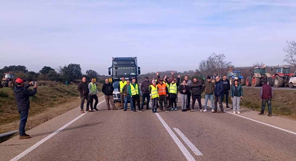 tractores cortes en N-122