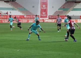 El Zamora CF tropieza ante la UD Logroñés en el Ruta de la Plata (1-2)